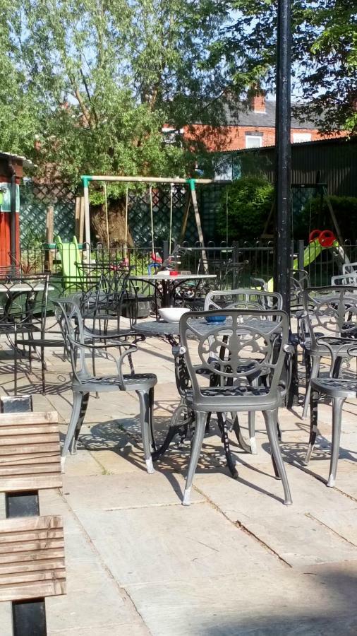 Duke Of York Hotel Hazel Grove Ngoại thất bức ảnh